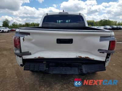 Zdjęcie 6 z 12 samochodu: 2020 TOYOTA TACOMA TRD OFF-ROAD VIN:3TMCZ5AN8LM368860 - miniatura