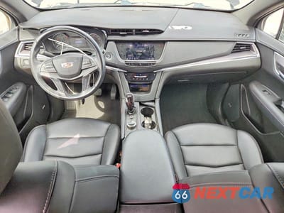 Zdjęcie 8 z 12 samochodu: 2021 CADILLAC XT5 LUXURY VIN:1GYKNAR48MZ106200 - miniatura