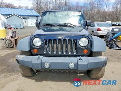 Piąte zdjęcie samochodu w środku: 2011 JEEP WRANGLER UNLIMITED SPORT VIN:1J4BA3H10BL583556 - miniatura