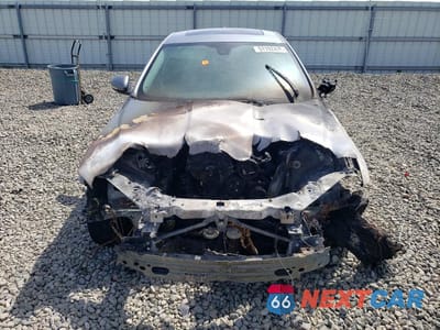 Piąte zdjęcie samochodu w środku: 2015 JAGUAR XF 2.0T PREMIUM VIN:SAJWA0FS4FPU65432 - miniatura