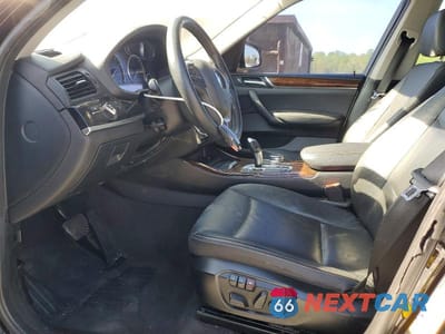 Zdjęcie 7 z 13 samochodu: 2017 BMW X3 SDRIVE28I VIN:5UXWZ7C56H0V86178 - miniatura