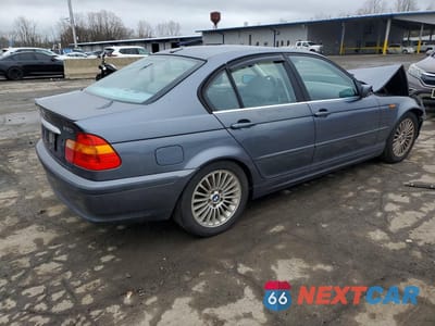 Trzecie zdjęcie samochodu z tyłu: 2003 BMW 330 I VIN:WBAEV53453KM31166 - miniatura