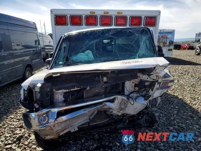 Piąte zdjęcie samochodu w środku: 2017 FORD ECONOLINE E350 SUPER DUTY CUTAWAY VAN VIN:1FDWE3FS0HDC21393 - miniatura
