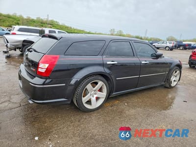 Trzecie zdjęcie samochodu z tyłu: 2006 DODGE MAGNUM SRT-8 VIN:2D8GV77306H338111 - miniatura