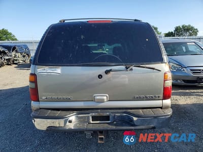 Zdjęcie 6 z 12 samochodu: 2002 CHEVROLET SUBURBAN K1500 VIN:1GNFK16T12J211370 - miniatura