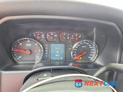 Zdjęcie 9 z 12 samochodu: 2018 GMC SIERRA K1500 VIN:1GTV2LEC1JZ370813 - miniatura