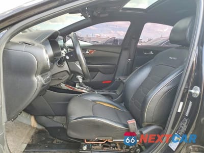 Zdjęcie 7 z 12 samochodu: 2020 KIA FORTE GT LINE VIN:3KPF34AD2LE255934 - miniatura