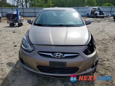 Piąte zdjęcie samochodu w środku: 2012 HYUNDAI ACCENT GLS VIN:KMHCT4AE8CU063734 - miniatura