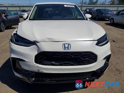 Piąte zdjęcie samochodu w środku: 2025 HONDA HR-V EXL VIN:3CZRZ2H76SM787993 - miniatura