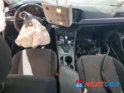 Zdjęcie 8 z 12 samochodu: 2019 VOLKSWAGEN JETTA S VIN:3VWC57BU9KM270607 - miniatura