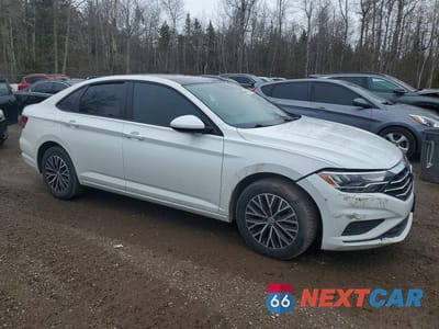 Czwarte zdjęcie samochodu z boku: 2020 VOLKSWAGEN JETTA SEL VIN:3VWEB7BUXLM071391 - miniatura