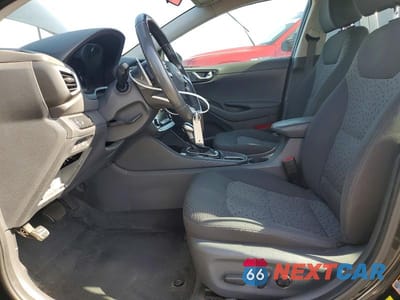Zdjęcie 7 z 12 samochodu: 2018 HYUNDAI IONIQ SEL VIN:KMHC75LC0JU067215 - miniatura