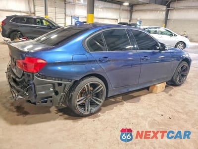 Trzecie zdjęcie samochodu z tyłu: 2016 BMW 328 XI SULEV VIN:WBA8E3G5XGNT78165 - miniatura