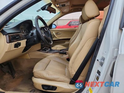 Zdjęcie 7 z 11 samochodu: 2006 BMW 325 I VIN:WBAVB13576KX48428 - miniatura