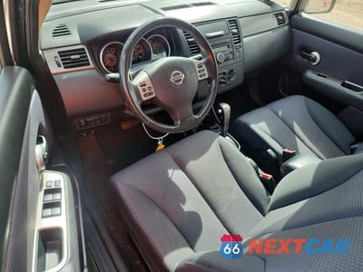 Zdjęcie 8 z 12 samochodu: 2009 NISSAN VERSA 1.8 S VIN:3N1BC13E39L407794 - miniatura