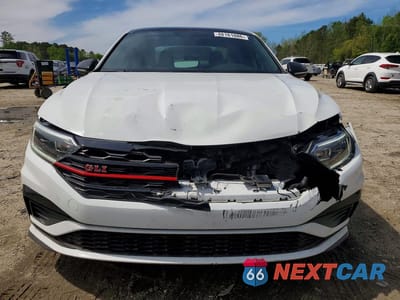 Piąte zdjęcie samochodu w środku: 2019 VOLKSWAGEN JETTA GLI VIN:3VW5T7BU5KM153797 - miniatura