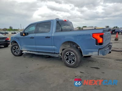 Drugie zdjęcie samochodu z przodu: 2023 FORD F150 LIGHTNING XLT VIN:1FTVW1EL6PWG12773 - miniatura