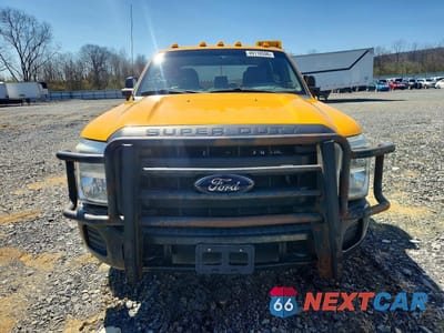 Piąte zdjęcie samochodu w środku: 2016 FORD F350 SUPER DUTY VIN:1FD8W3G69GEA33522 - miniatura