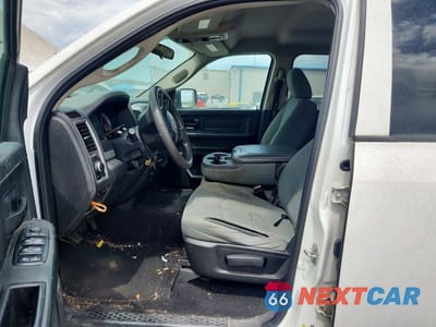 Zdjęcie 7 z 12 samochodu: 2019 RAM 1500 CLASSIC TRADESMAN VIN:1C6RR6FT1KS563042 - miniatura