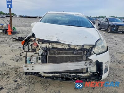 Piąte zdjęcie samochodu w środku: 2010 TOYOTA PRIUS III VIN:JTDKN3DU6A0244634 - miniatura
