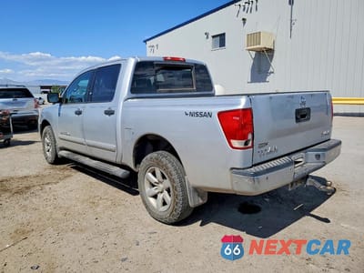 Drugie zdjęcie samochodu z przodu: 2014 NISSAN TITAN SV VIN:1N6AA0EC1EN514290 - miniatura