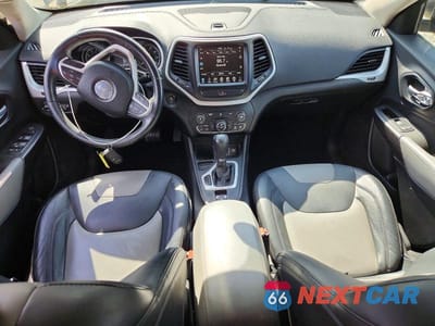 Zdjęcie 8 z 13 samochodu: 2014 JEEP CHEROKEE LIMITED VIN:1C4PJLDS1EW160319 - miniatura