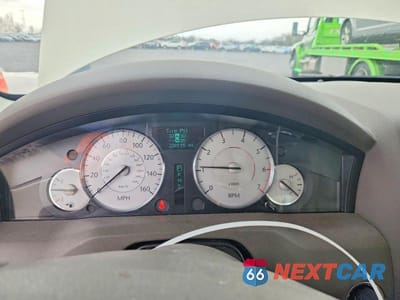 Zdjęcie 9 z 12 samochodu: 2008 CHRYSLER 300C VIN:2C3LK63H88H226276 - miniatura