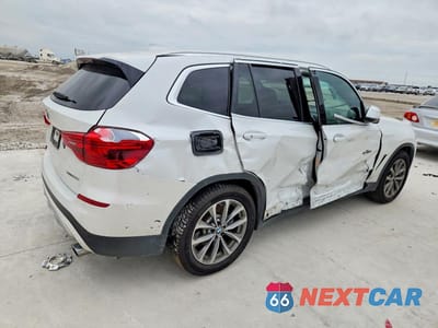 Trzecie zdjęcie samochodu z tyłu: 2019 BMW X3 XDRIVE30I VIN:5UXTR9C57KLE20257 - miniatura