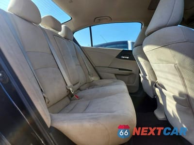 Zdjęcie 10 z 12 samochodu: 2016 HONDA ACCORD EX VIN:1HGCR2F78GA003270 - miniatura
