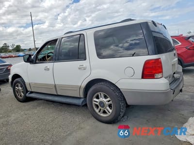 Drugie zdjęcie samochodu z przodu: 2003 FORD EXPEDITION XLT VIN:1FMFU15L43LB36461 - miniatura