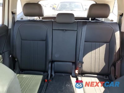 Zdjęcie 10 z 13 samochodu: 2023 VOLKSWAGEN TIGUAN SE VIN:3VVMB7AX0PM025649 - miniatura