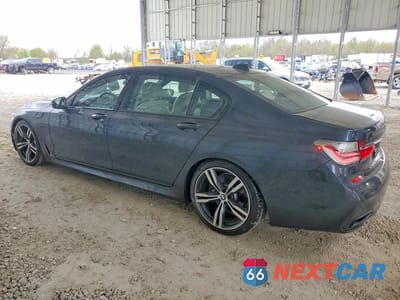 Drugie zdjęcie samochodu z przodu: 2019 BMW 740 I VIN:WBA7E2C58KB217299 - miniatura
