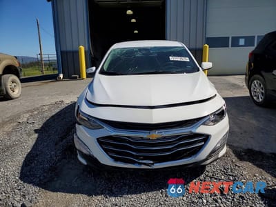 Piąte zdjęcie samochodu w środku: 2025 CHEVROLET MALIBU LT VIN:1G1ZD5ST8SF142265 - miniatura