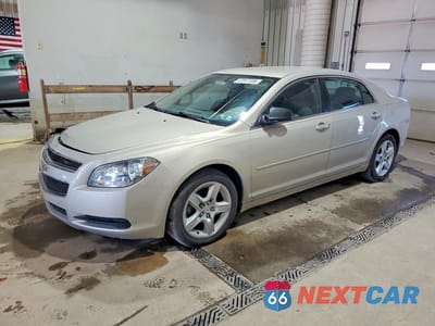 2010 CHEVROLET MALIBU LS 1G1ZB5EB2AF109060 - główne zdjęcie licytacji z USA - miniatura