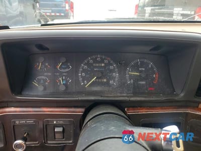 Zdjęcie 9 z 11 samochodu: 1987 FORD F350 VIN:1FDKF3714HNA52958 - miniatura