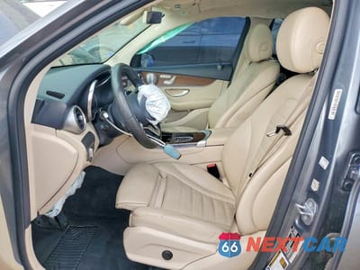 Zdjęcie 7 z 13 samochodu: 2020 MERCEDES-BENZ GLC 300 4MATIC VIN:WDC0G8EB1LF750135 - miniatura