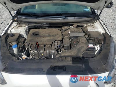 Zdjęcie 11 z 11 samochodu: 2019 HYUNDAI SONATA SE VIN:5NPE24AF7KH732481 - miniatura