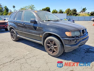 Czwarte zdjęcie samochodu z boku: 2003 BMW X5 3.0I VIN:5UXFA53513LW26539 - miniatura