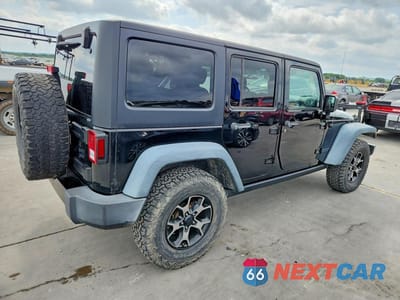 Trzecie zdjęcie samochodu z tyłu: 2016 JEEP WRANGLER UNLIMITED SPORT VIN:1C4BJWDG7GL103053 - miniatura