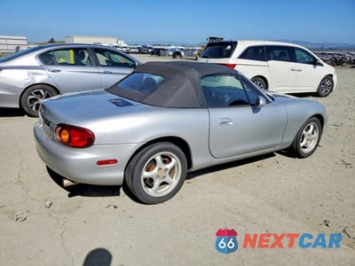 Trzecie zdjęcie samochodu z tyłu: 1999 MAZDA MX-5 MIATA VIN:JM1NB3539X0122029 - miniatura