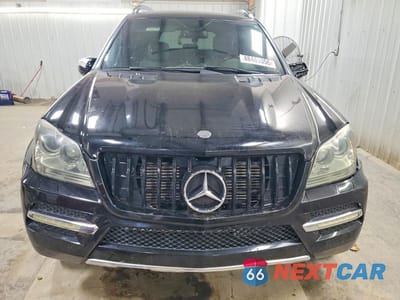 Piąte zdjęcie samochodu w środku: 2010 MERCEDES-BENZ GL 350 BLUETEC VIN:4JGBF2FE0AA552885 - miniatura