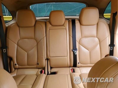 Zdjęcie 10 z 13 samochodu: 2016 PORSCHE CAYENNE VIN:WP1AA2A21GLA02537 - miniatura