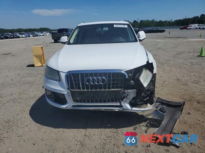 Piąte zdjęcie samochodu w środku: 2013 AUDI Q5 PREMIUM PLUS VIN:WA1LFAFP2DA052536 - miniatura