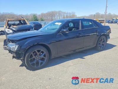 2023 CHRYSLER 300 S 2C3CCABG7PH585187 - główne zdjęcie licytacji z USA - miniatura
