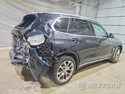 Trzecie zdjęcie samochodu z tyłu: 2026 BMW X5 XDRIVE40I VIN:5UX23EU01T9160765 - miniatura