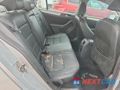 Zdjęcie 10 z 11 samochodu: 2013 VOLKSWAGEN JETTA SE VIN:3VWDP7AJXDM412455 - miniatura