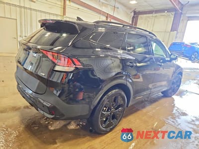 Trzecie zdjęcie samochodu z tyłu: 2025 KIA SPORTAGE X-LINE VIN:5XYK6CDF0SG306751 - miniatura
