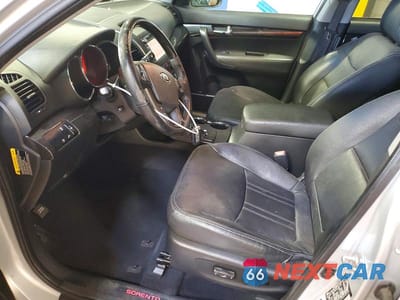 Zdjęcie 7 z 12 samochodu: 2013 KIA SORENTO SX VIN:5XYKW4A23DG396228 - miniatura