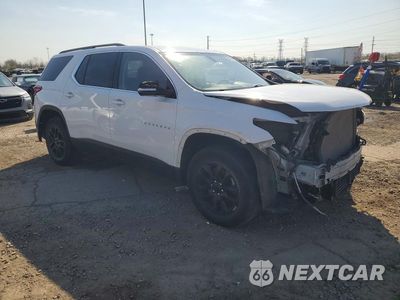 Czwarte zdjęcie samochodu z boku: 2019 CHEVROLET TRAVERSE LT VIN:1GNERGKW4KJ315037 - miniatura