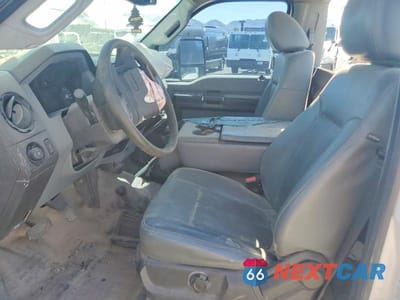 Zdjęcie 8 z 21 samochodu: 2014 FORD F550 SUPER DUTY VIN:1FDUF5HY3EEB81611 - miniatura